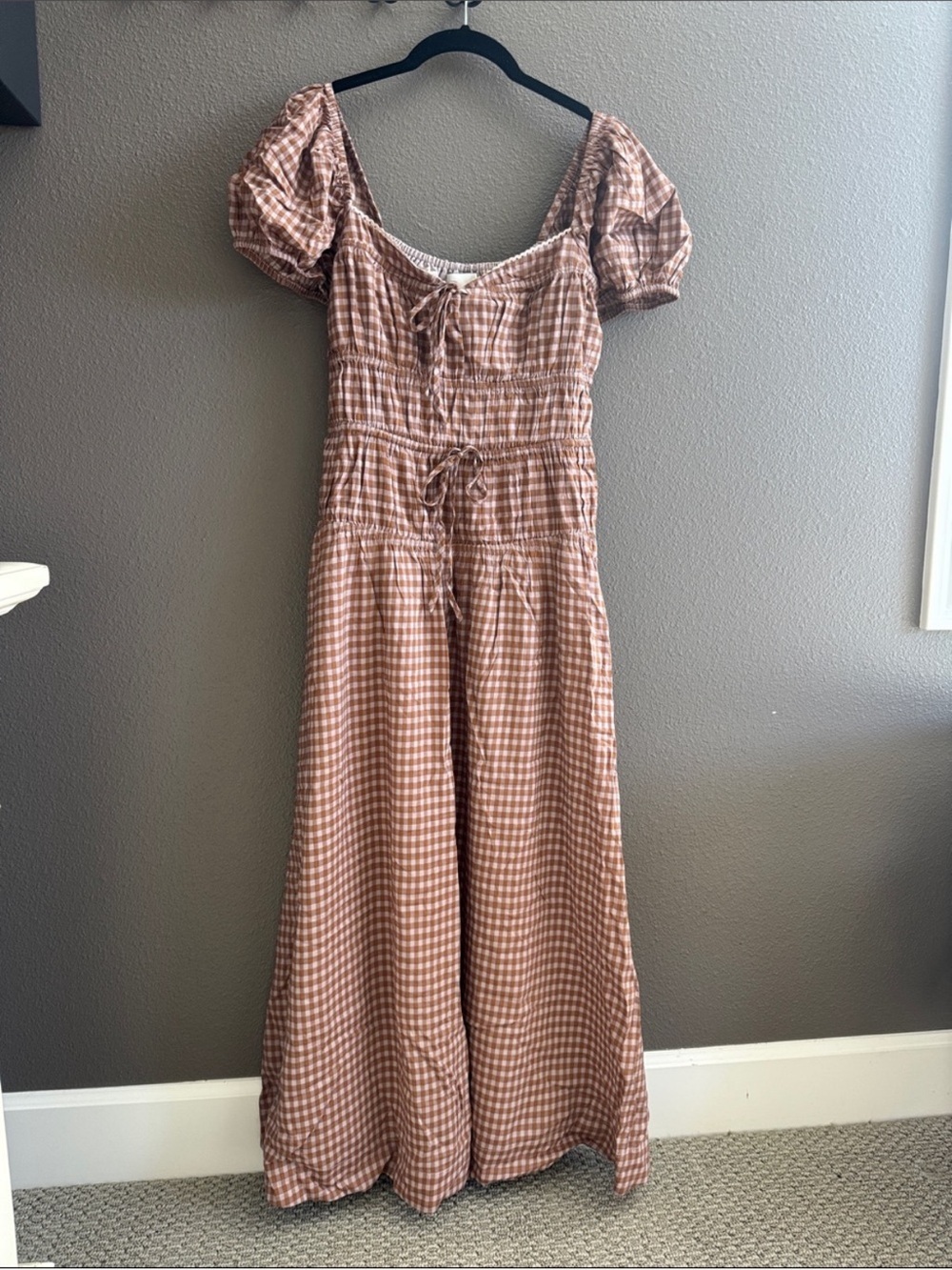 Reformation Rhett Midi Dress Smocked Gingham Midi Dress in Brown 4 - Picture 5 of 10